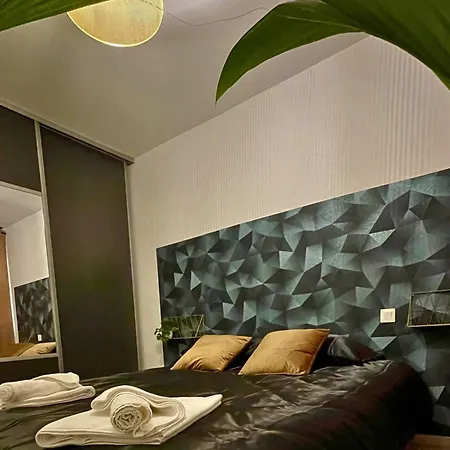 Le Jungle - Parking Et Wifi Gratuit - Balcon - Alexa